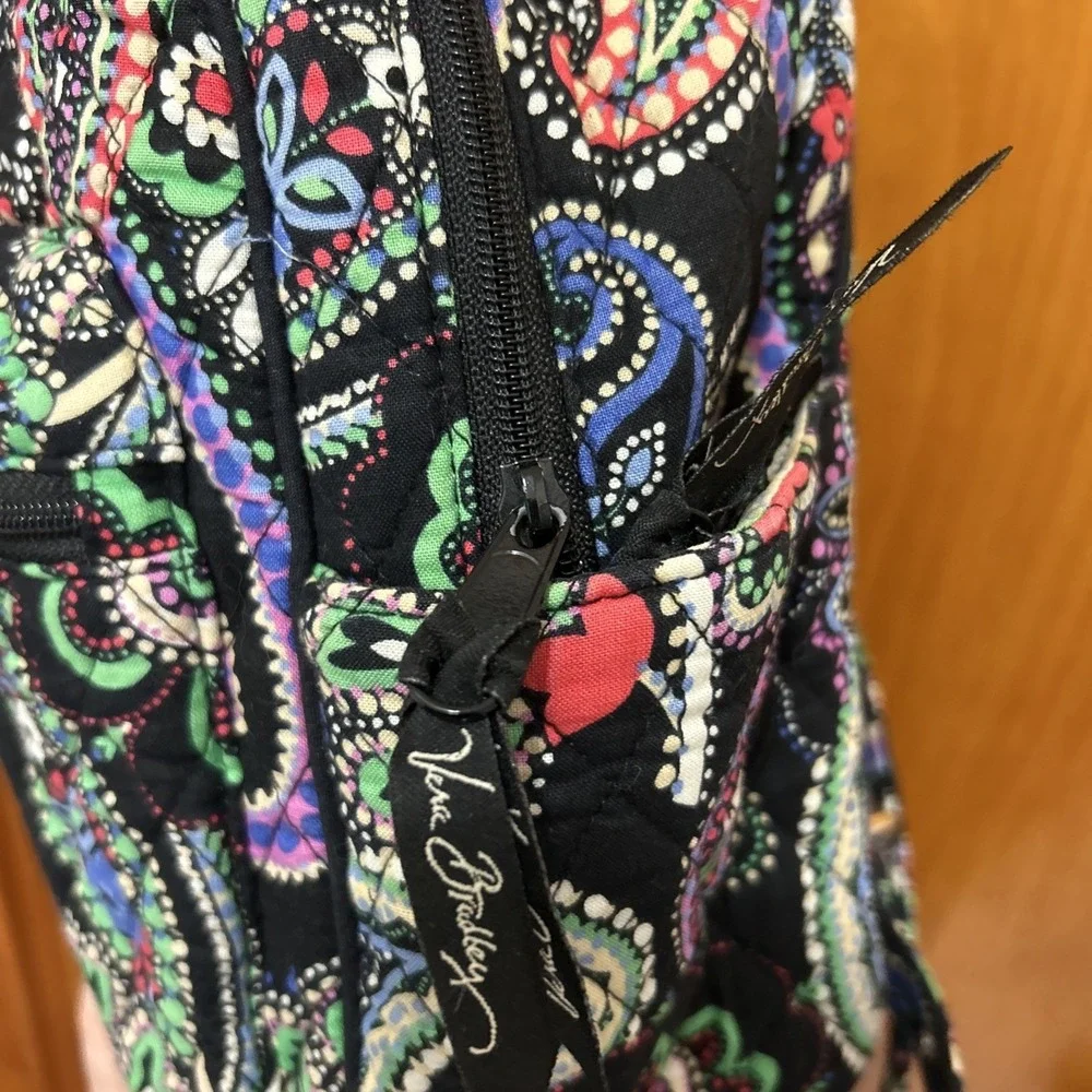 Vera Bradley  Small Backpack Superbloom Retired Print Used Excellent Condition